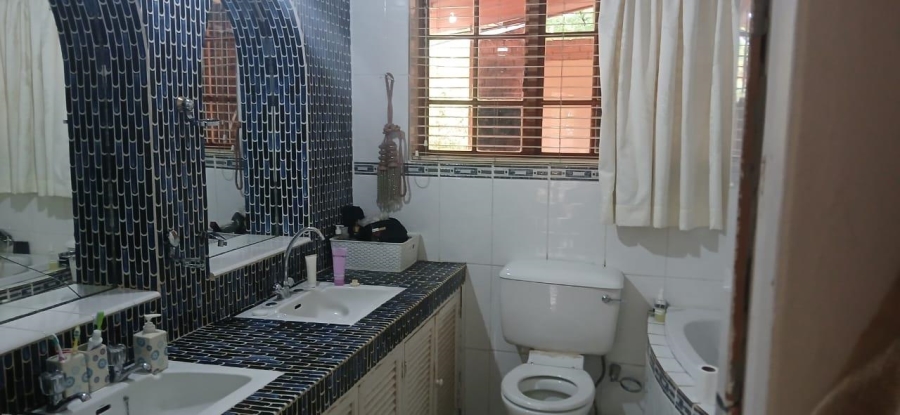 4 Bedroom Property for Sale in Constantia Park Gauteng