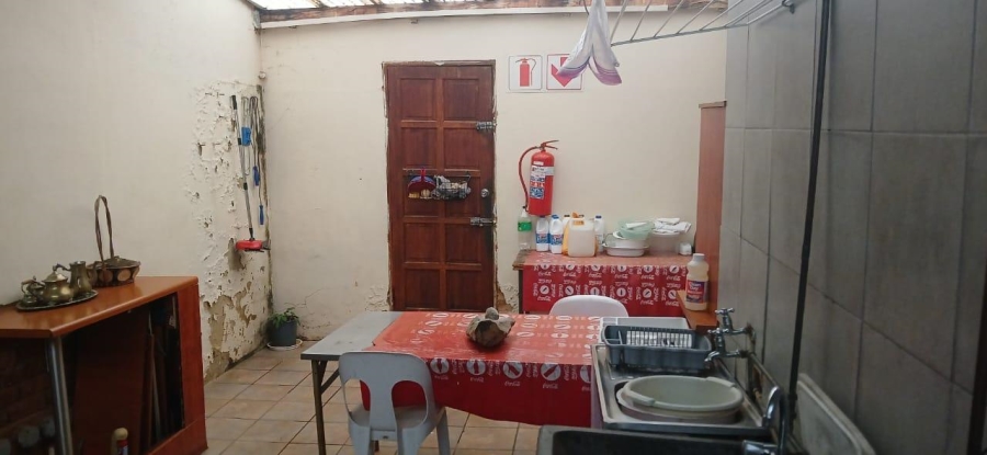 4 Bedroom Property for Sale in Constantia Park Gauteng