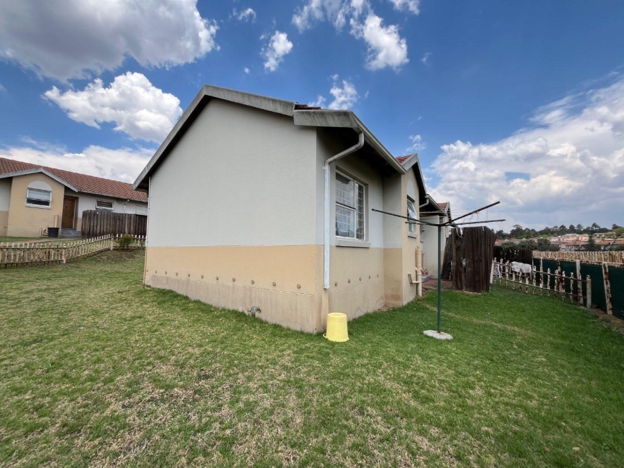 2 Bedroom Property for Sale in Rembrandt Park Gauteng