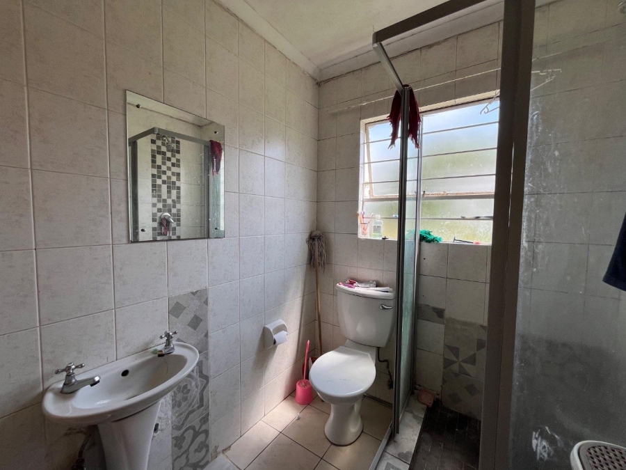 2 Bedroom Property for Sale in Rembrandt Park Gauteng