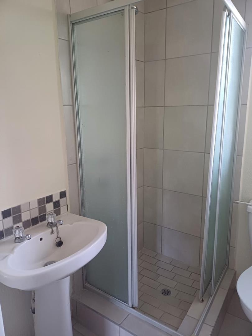To Let 2 Bedroom Property for Rent in Rietvalleirand Gauteng