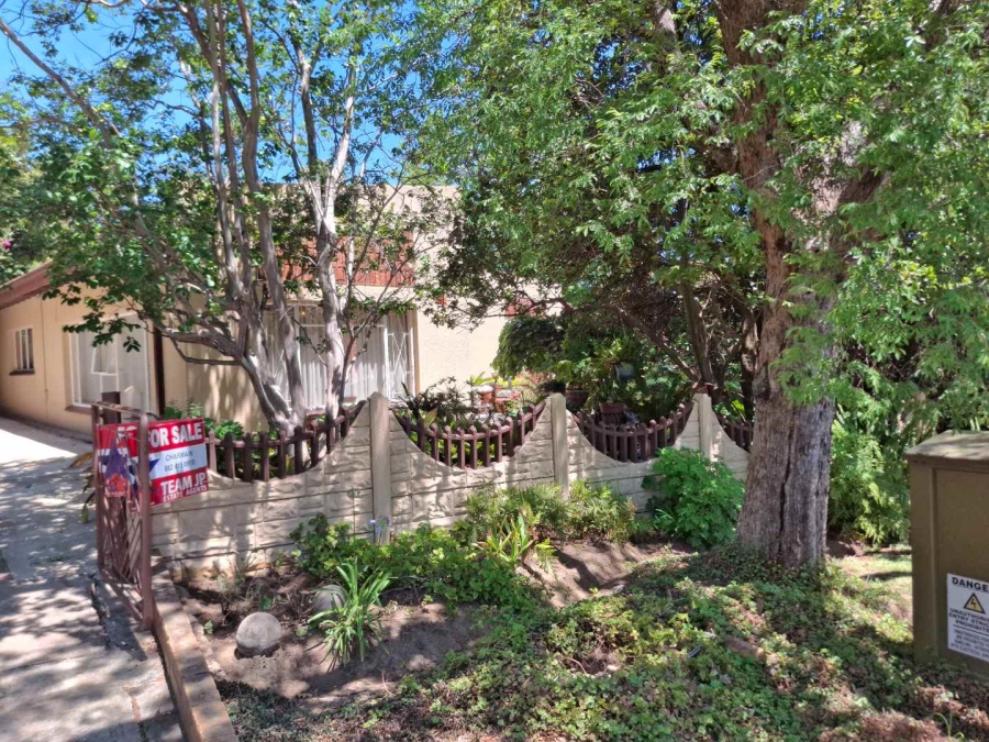 1 Bedroom Property for Sale in Birch Acres Gauteng