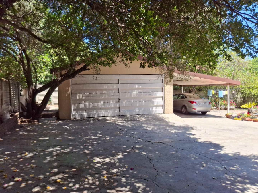 1 Bedroom Property for Sale in Birch Acres Gauteng