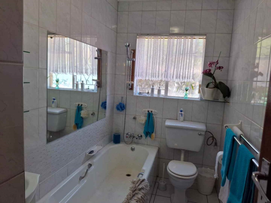 1 Bedroom Property for Sale in Birch Acres Gauteng