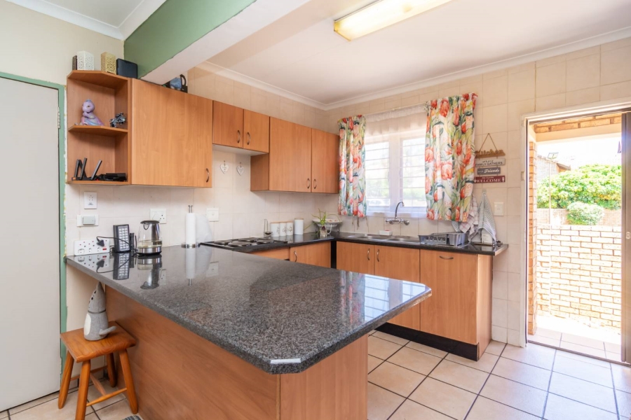 2 Bedroom Property for Sale in Ruimsig Gauteng