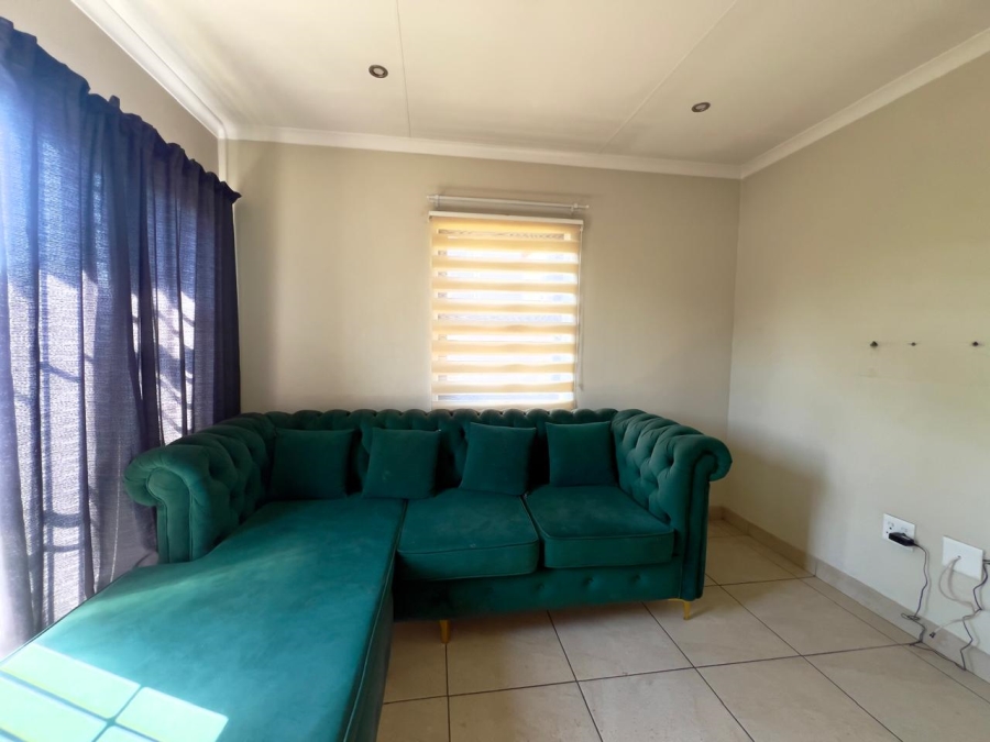 3 Bedroom Property for Sale in Alrode Gauteng
