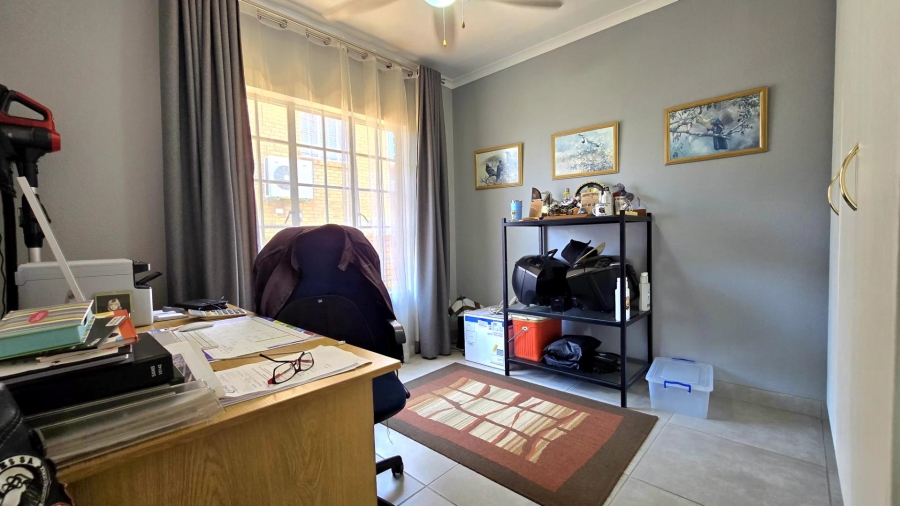 3 Bedroom Property for Sale in New Market Gauteng