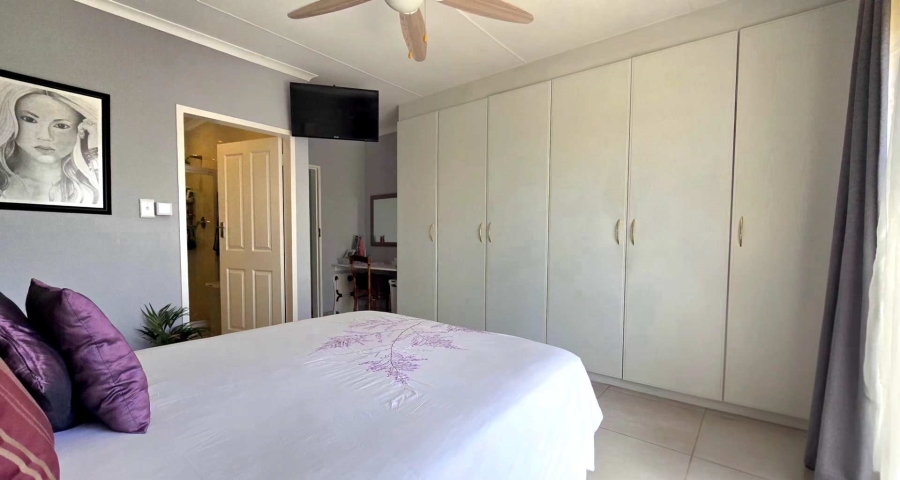 3 Bedroom Property for Sale in New Market Gauteng