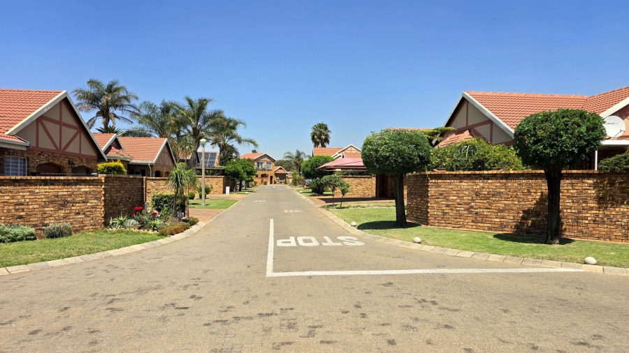 3 Bedroom Property for Sale in New Market Gauteng