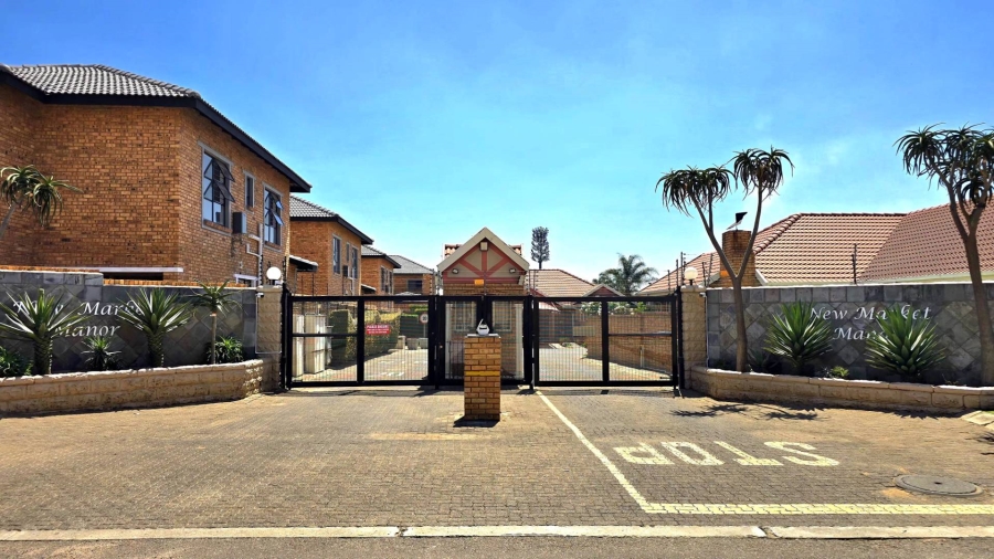 3 Bedroom Property for Sale in New Market Gauteng