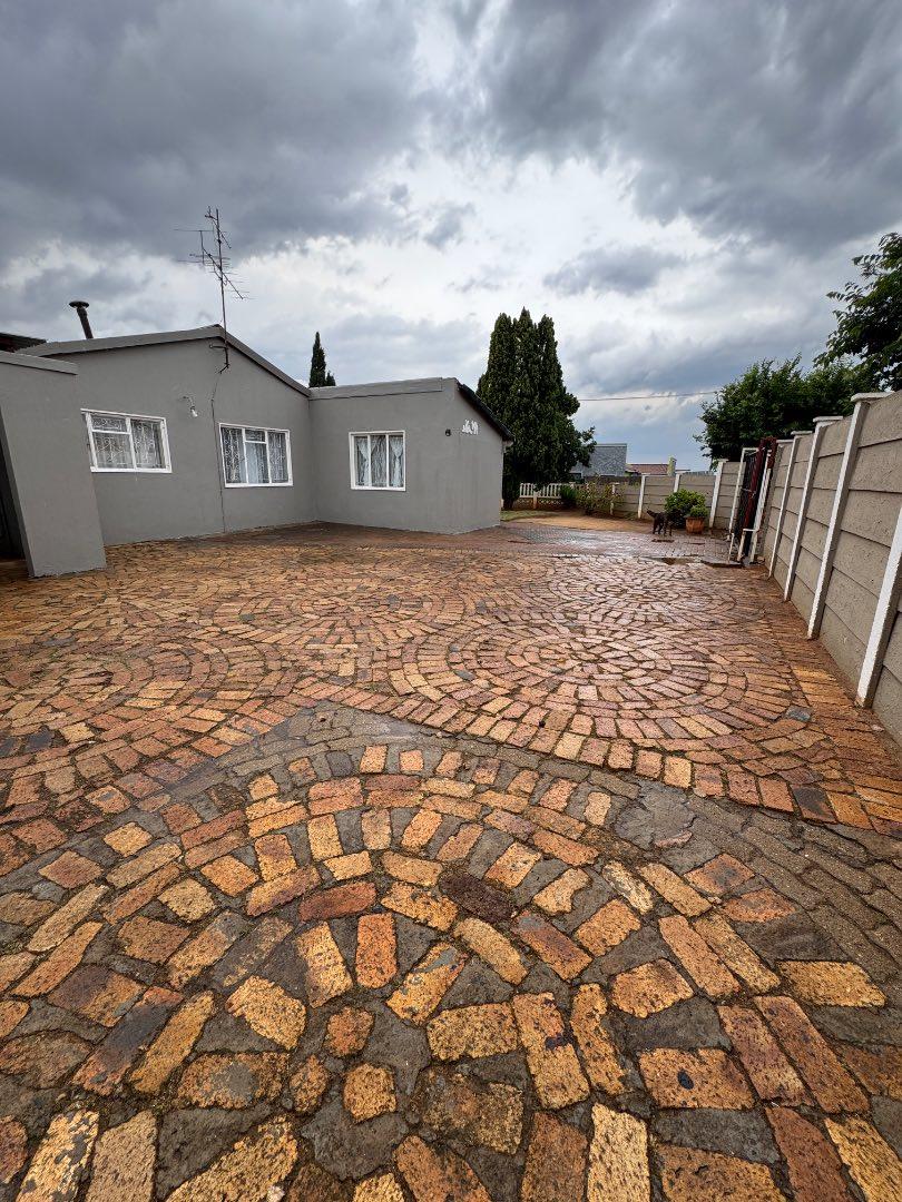 3 Bedroom Property for Sale in Ennerdale Gauteng