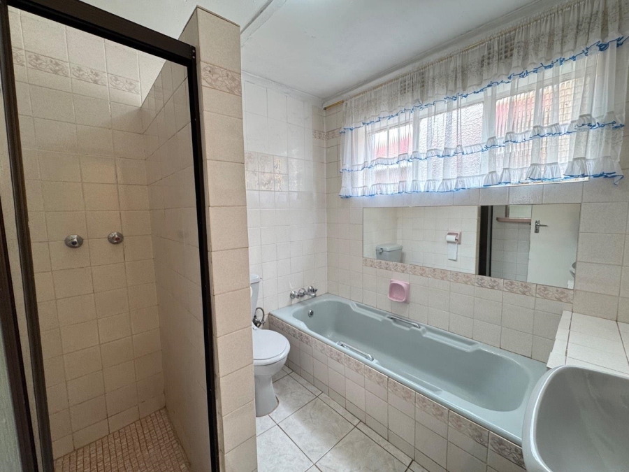 3 Bedroom Property for Sale in Ennerdale Gauteng