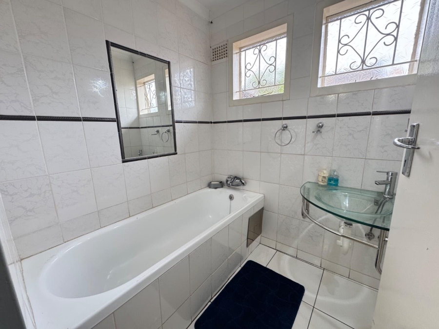 3 Bedroom Property for Sale in Ennerdale Gauteng