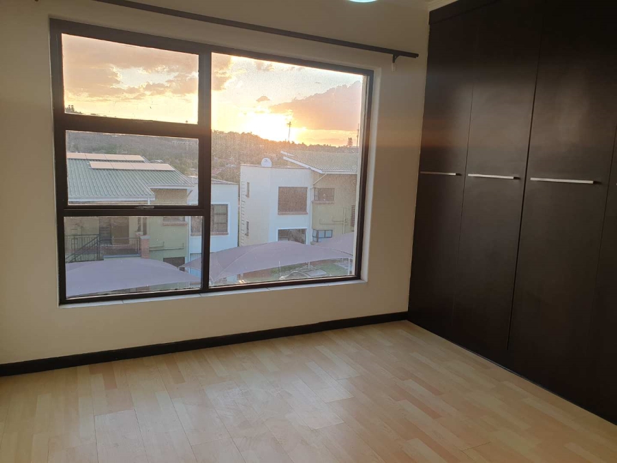 2 Bedroom Property for Sale in Glenvista Gauteng