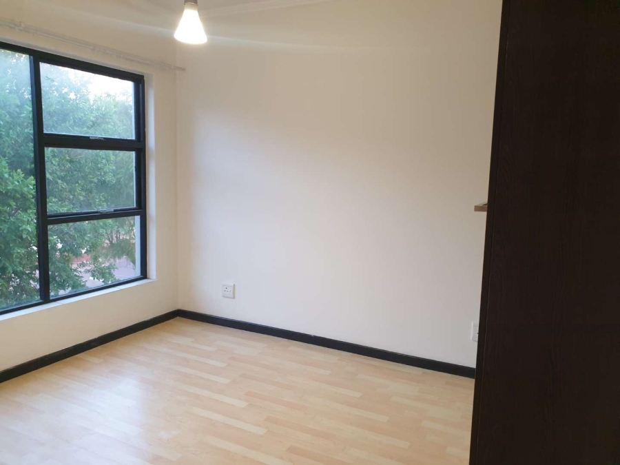 2 Bedroom Property for Sale in Glenvista Gauteng