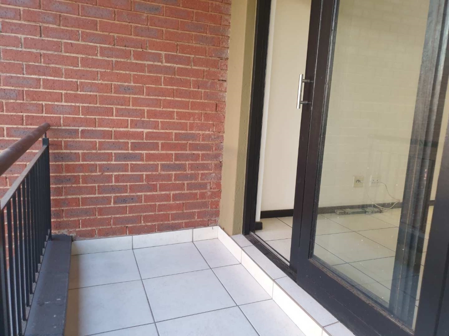 2 Bedroom Property for Sale in Glenvista Gauteng