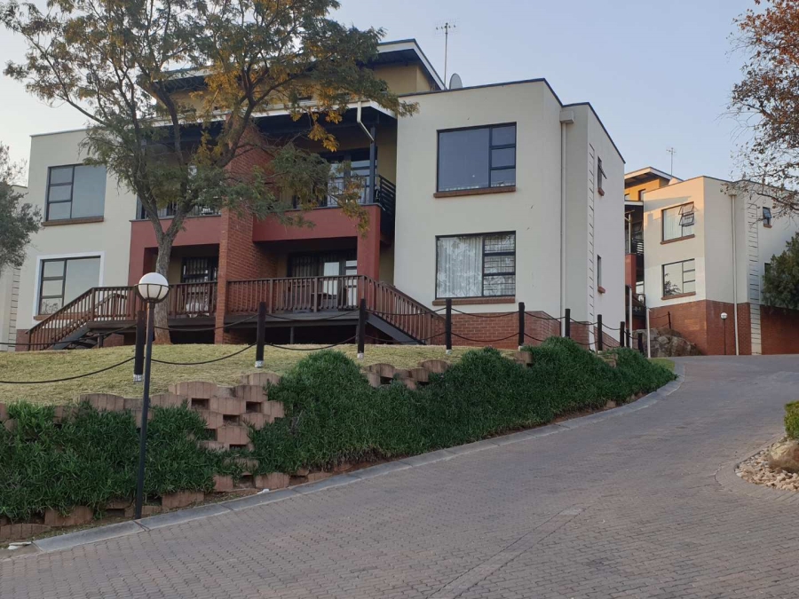 2 Bedroom Property for Sale in Glenvista Gauteng
