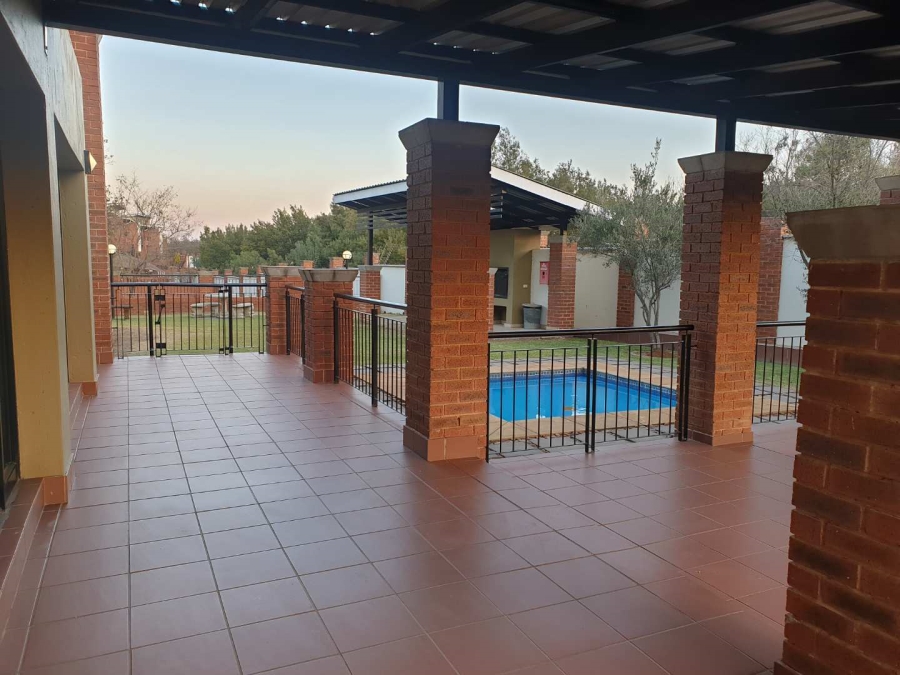 2 Bedroom Property for Sale in Glenvista Gauteng