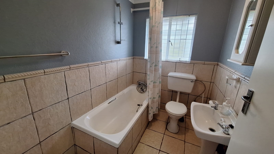3 Bedroom Property for Sale in Elandspark Gauteng