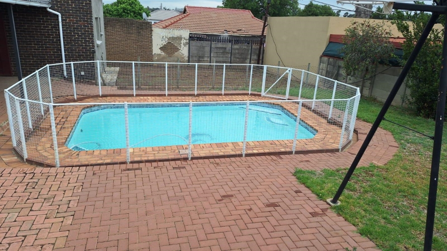 3 Bedroom Property for Sale in Elandspark Gauteng