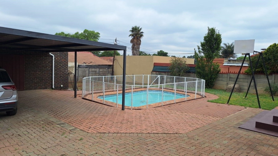 3 Bedroom Property for Sale in Elandspark Gauteng
