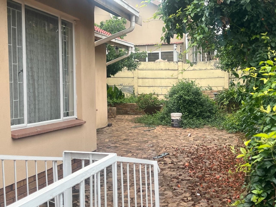 3 Bedroom Property for Sale in Tulisa Park Gauteng