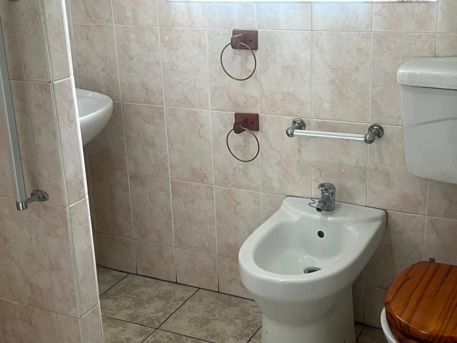 3 Bedroom Property for Sale in Tulisa Park Gauteng