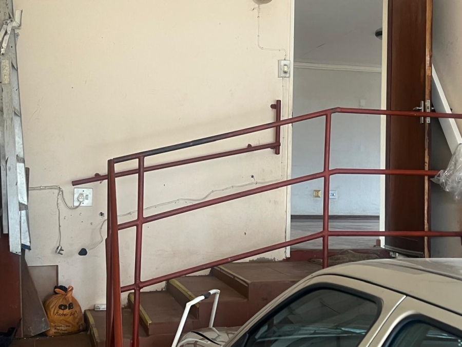 3 Bedroom Property for Sale in Tulisa Park Gauteng