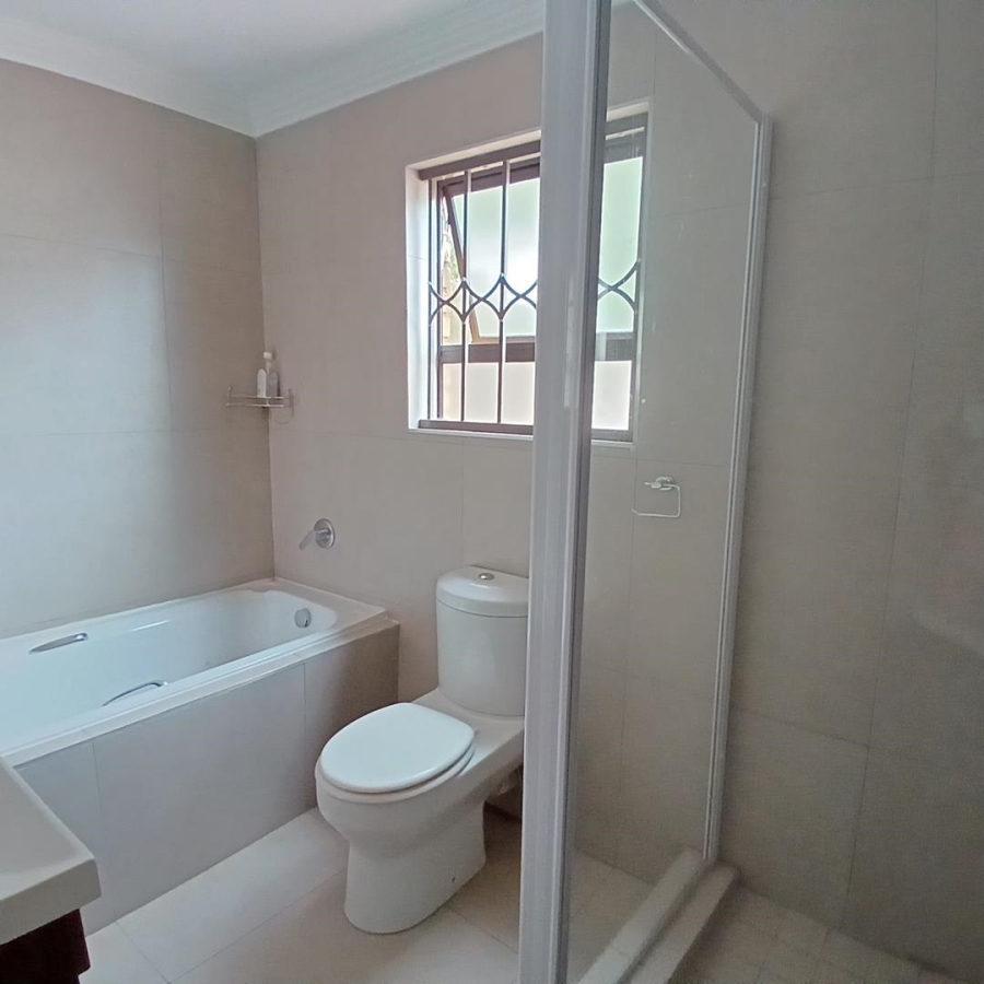 3 Bedroom Property for Sale in Brackenhurst Gauteng