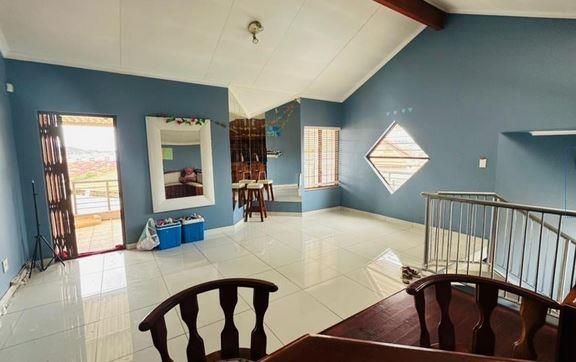 2 Bedroom Property for Sale in Mondeor Gauteng