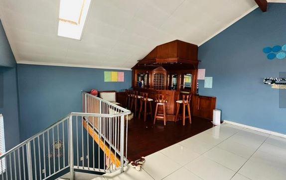 2 Bedroom Property for Sale in Mondeor Gauteng