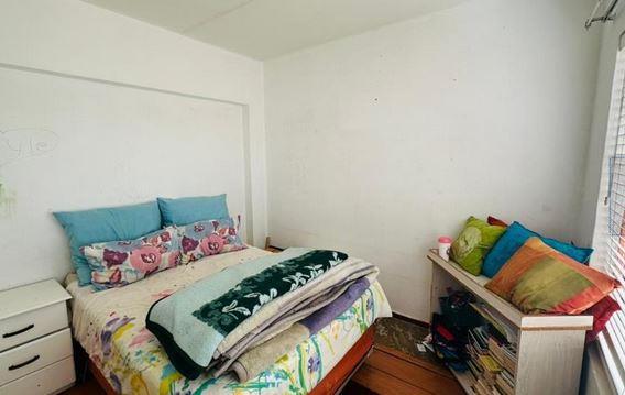 2 Bedroom Property for Sale in Mondeor Gauteng