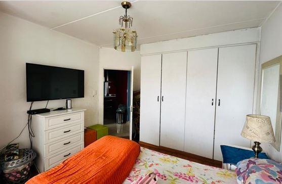 2 Bedroom Property for Sale in Mondeor Gauteng