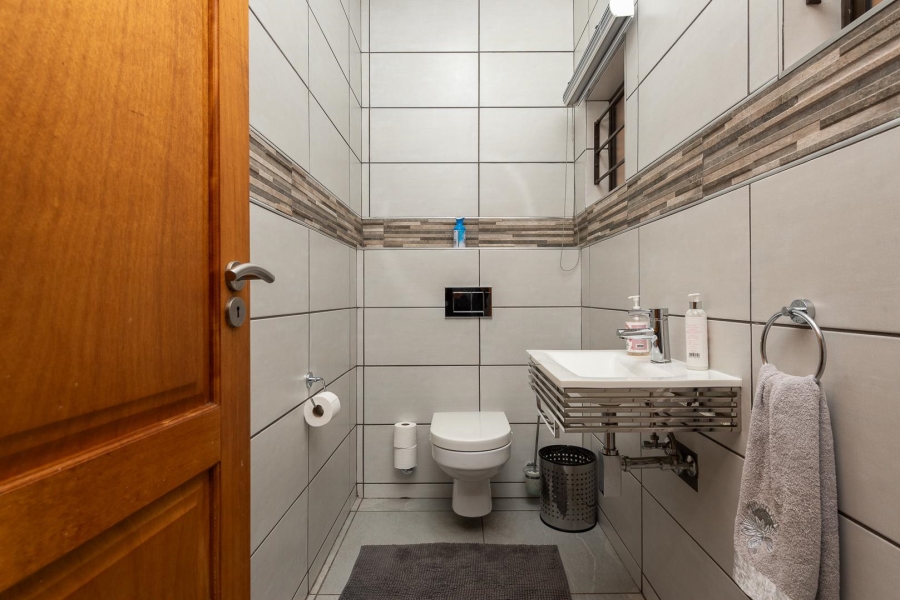 4 Bedroom Property for Sale in Meyersdal Nature Estate Gauteng