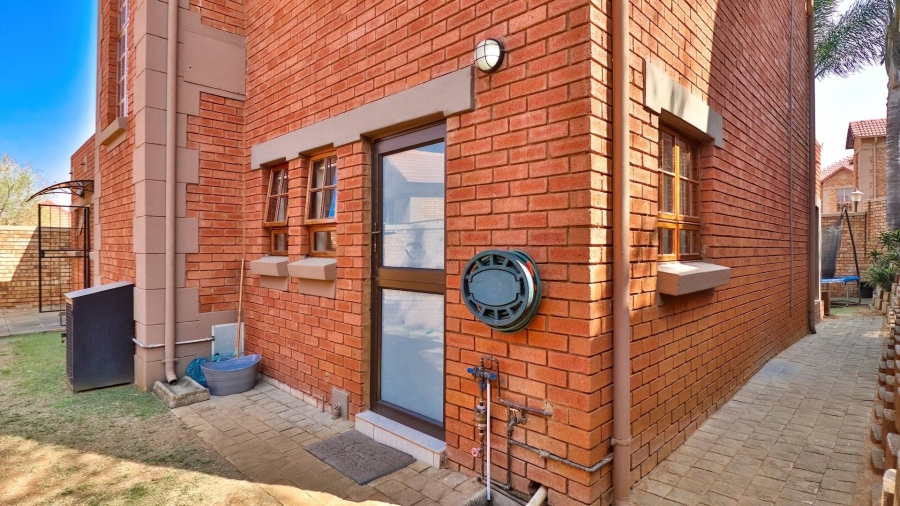 3 Bedroom Property for Sale in Meyersdal Gauteng