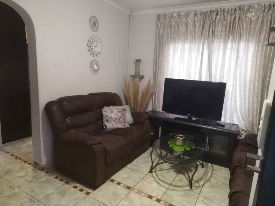 3 Bedroom Property for Sale in Soshanguve VV Gauteng