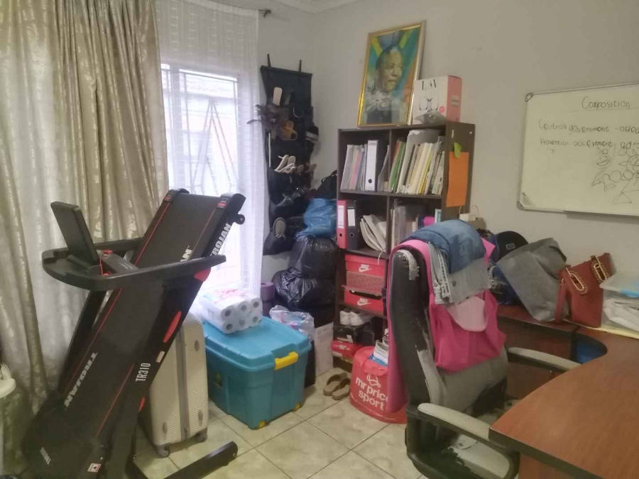 3 Bedroom Property for Sale in Soshanguve VV Gauteng