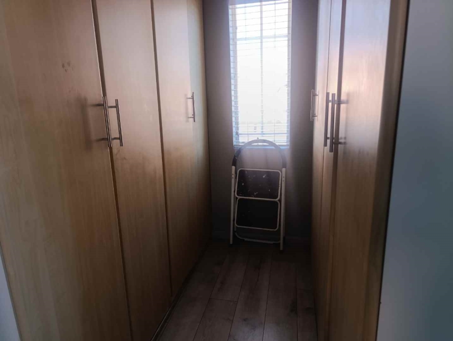 3 Bedroom Property for Sale in Noordwyk Gauteng