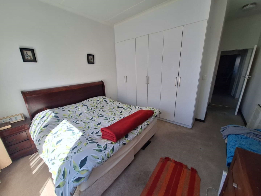 To Let 2 Bedroom Property for Rent in Broadacres Gauteng