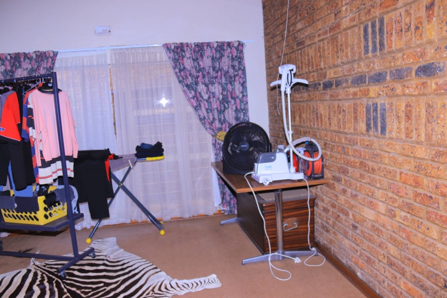 4 Bedroom Property for Sale in Culemborg Park Gauteng