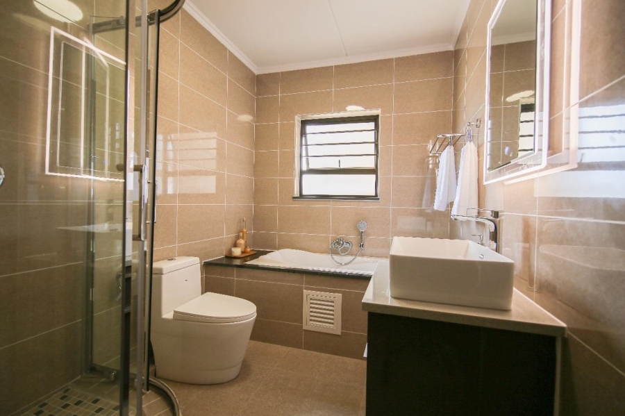 To Let 2 Bedroom Property for Rent in Carlswald Gauteng