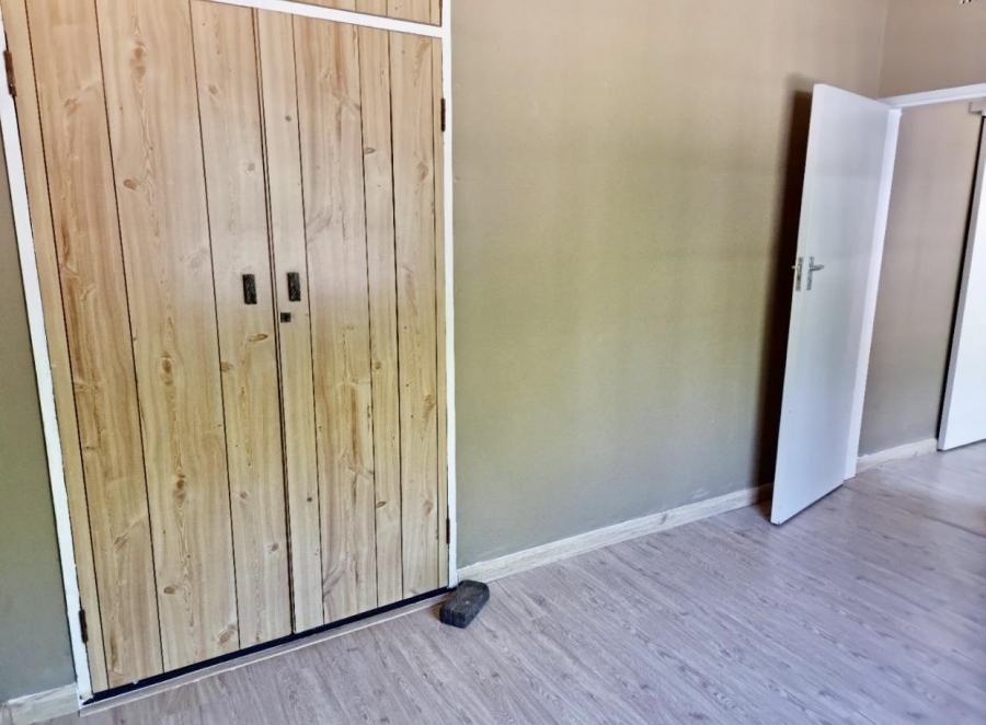 To Let 4 Bedroom Property for Rent in Gallo Manor Gauteng