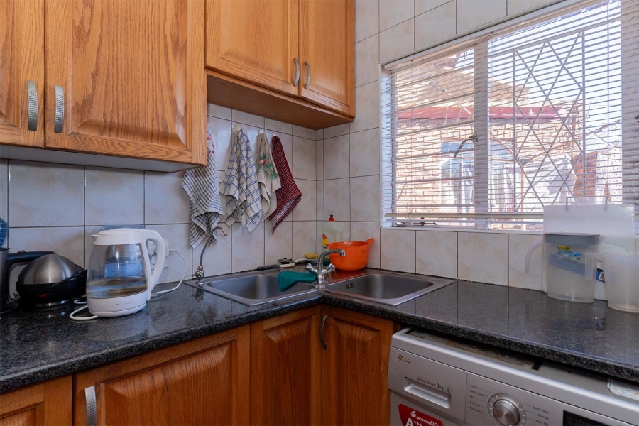 3 Bedroom Property for Sale in Birchleigh North Gauteng