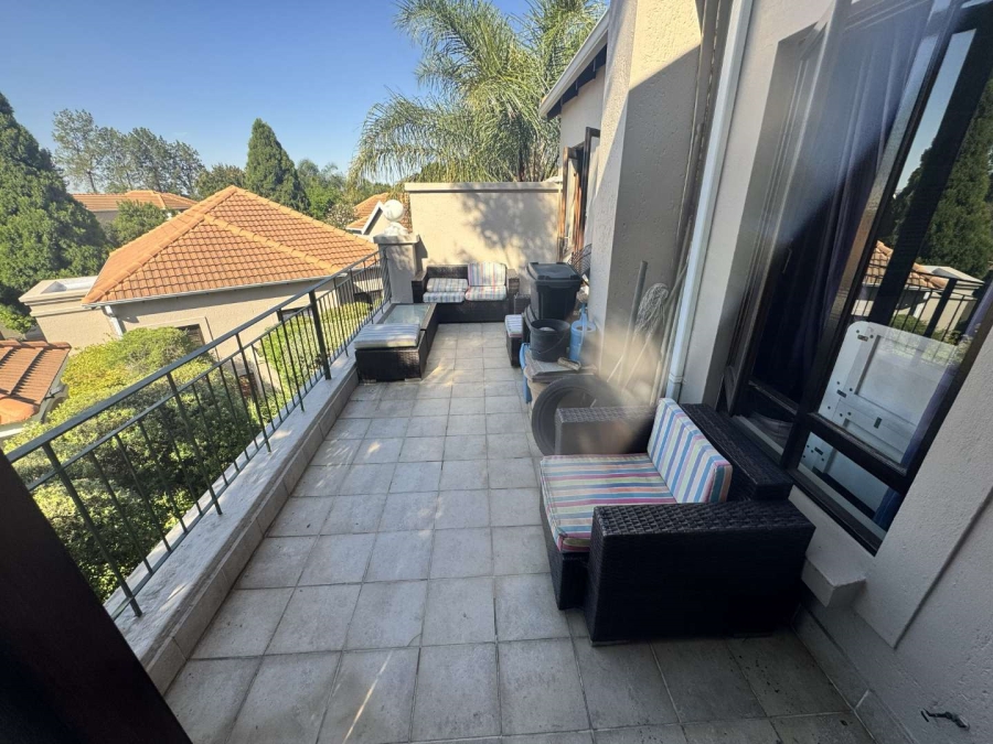 To Let 2 Bedroom Property for Rent in Broadacres Gauteng
