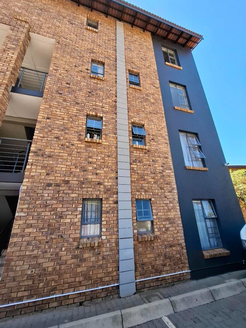 To Let 3 Bedroom Property for Rent in Die Wilgers Gauteng