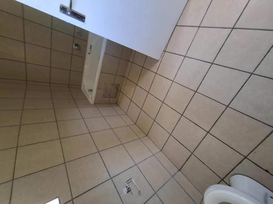 To Let 3 Bedroom Property for Rent in Die Wilgers Gauteng