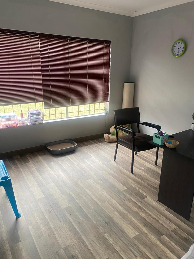 To Let commercial Property for Rent in Little Falls Gauteng