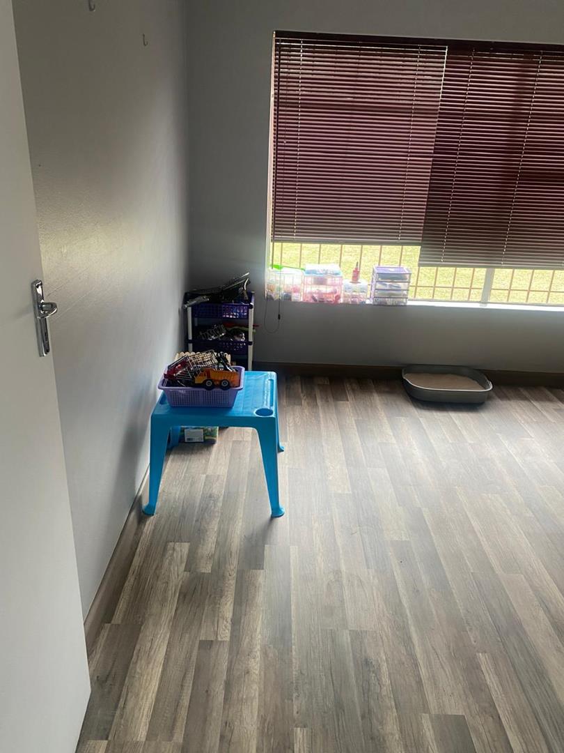 To Let commercial Property for Rent in Little Falls Gauteng