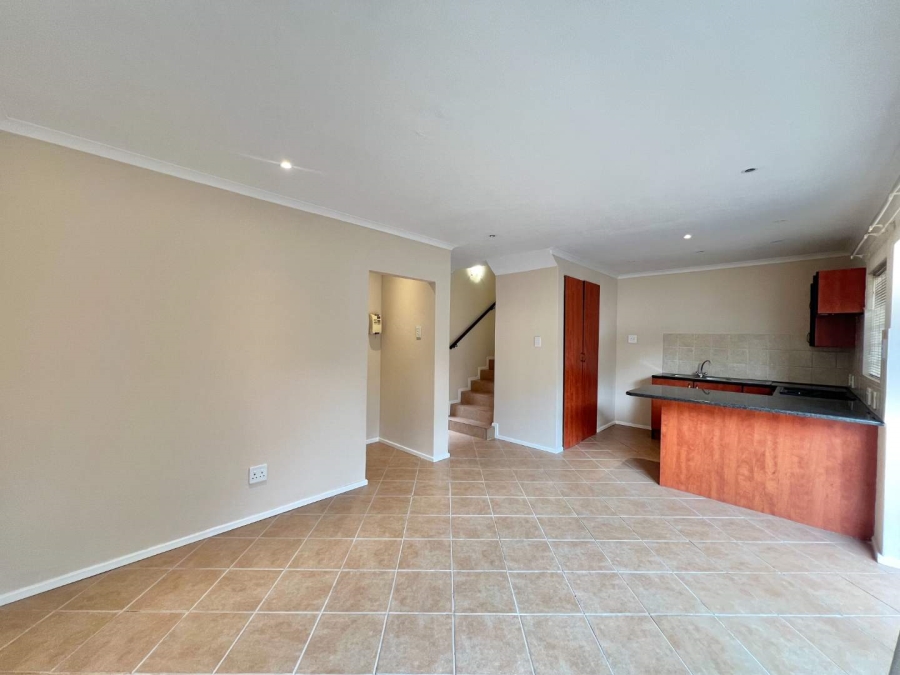 2 Bedroom Property for Sale in Pretoria North Gauteng