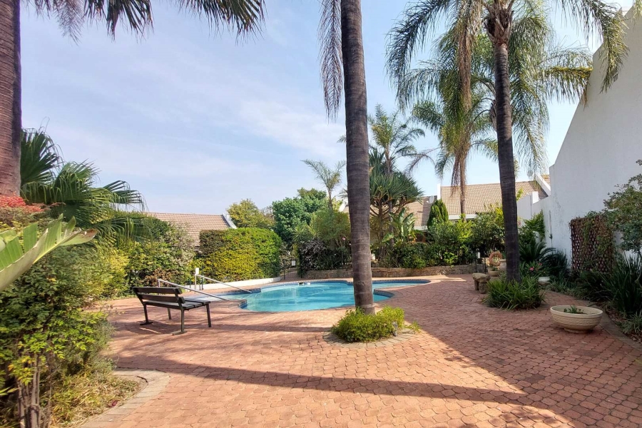 To Let 1 Bedroom Property for Rent in Bryanston Gauteng